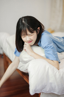 张开腿